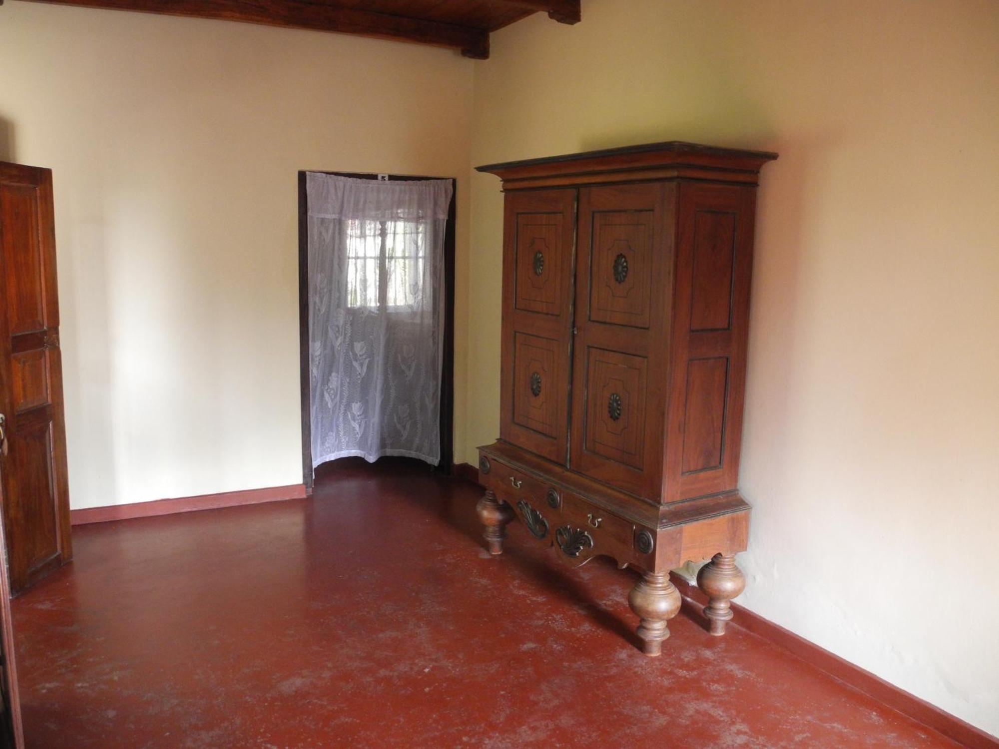 Top Of The Hill Guesthouse Велигама Экстерьер фото
