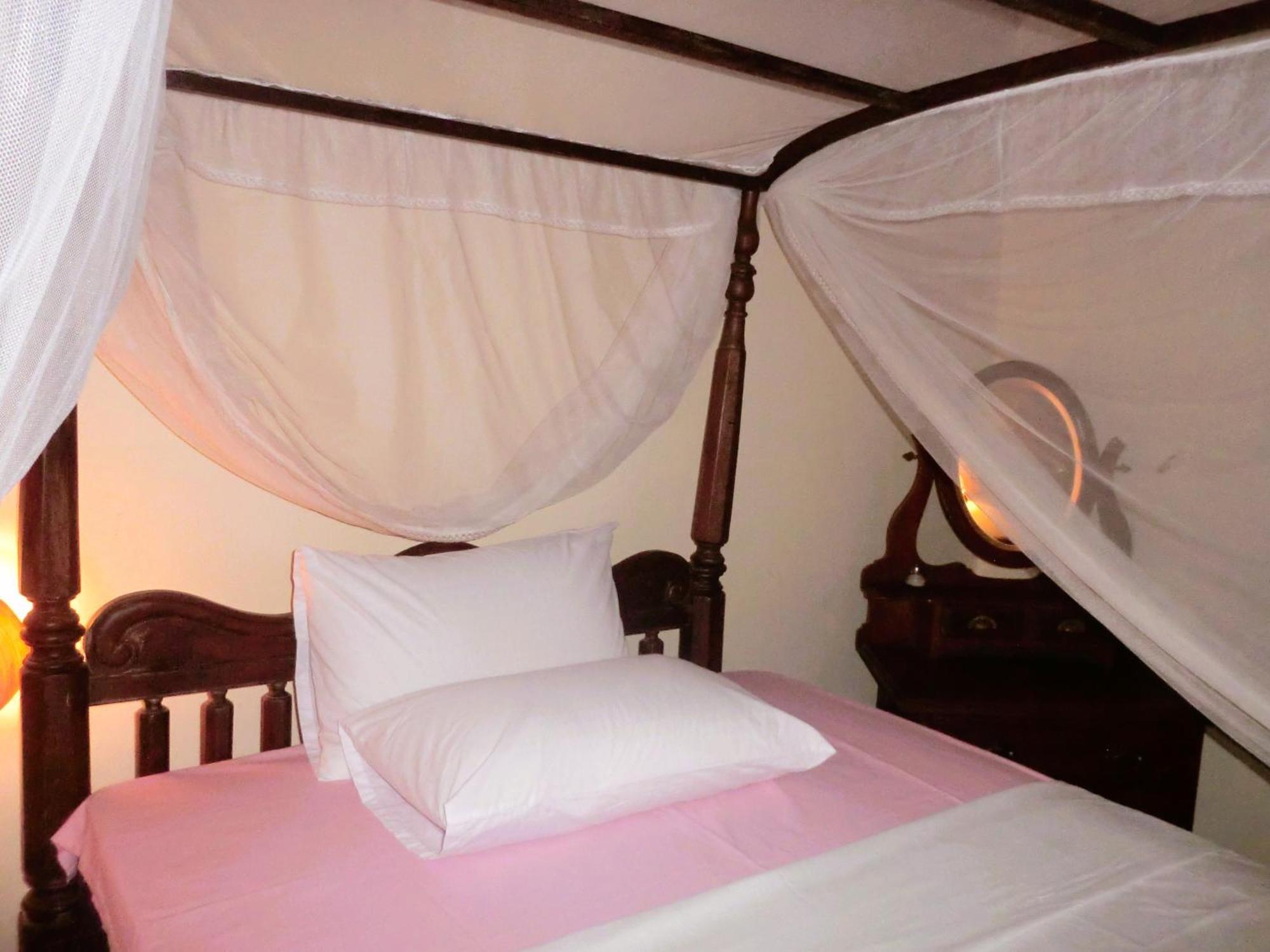 Top Of The Hill Guesthouse Велигама Номер фото